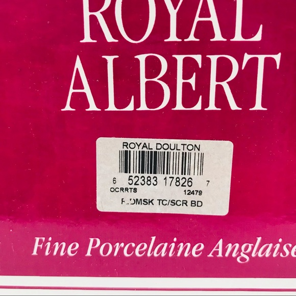 Royal Albert Old County Roses Ruby Celebration Teacup and Saucers - Picture 2 of 13